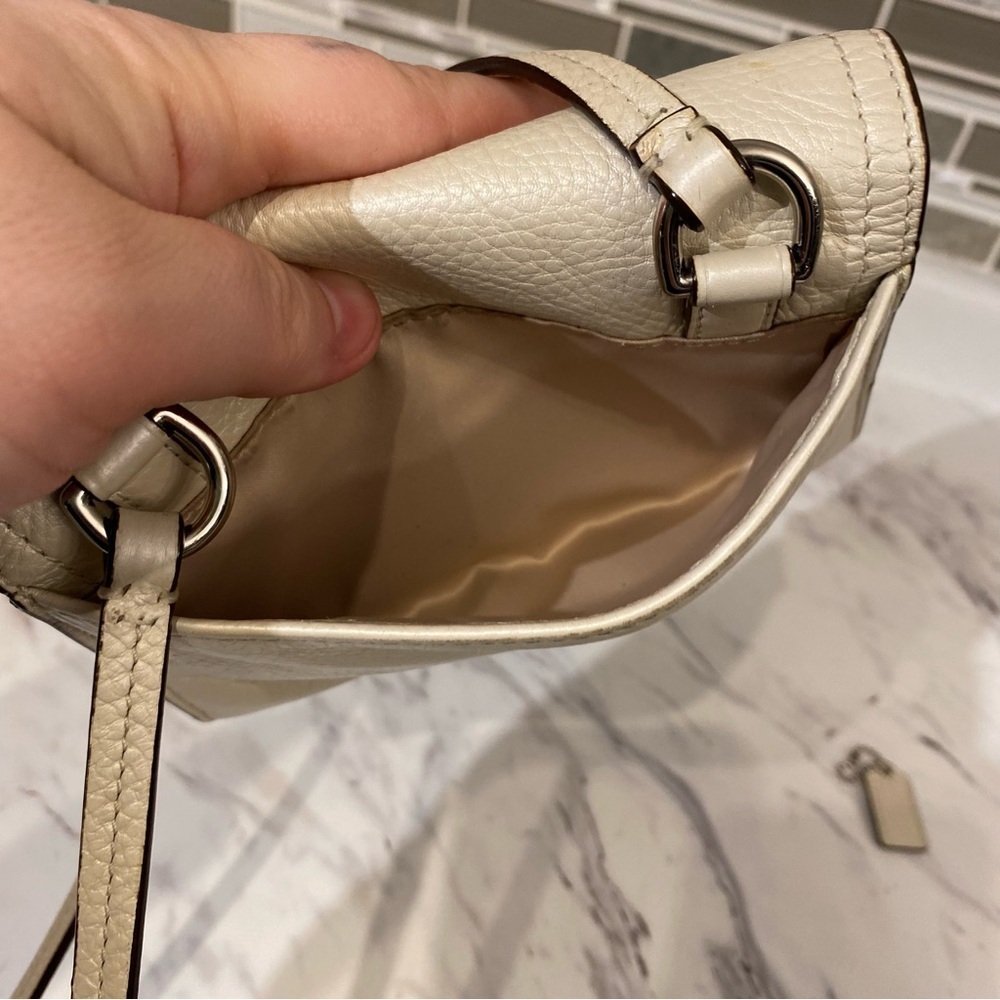 Coach mini crossbody bag pearl white with hang tag - Picture 11 of 16